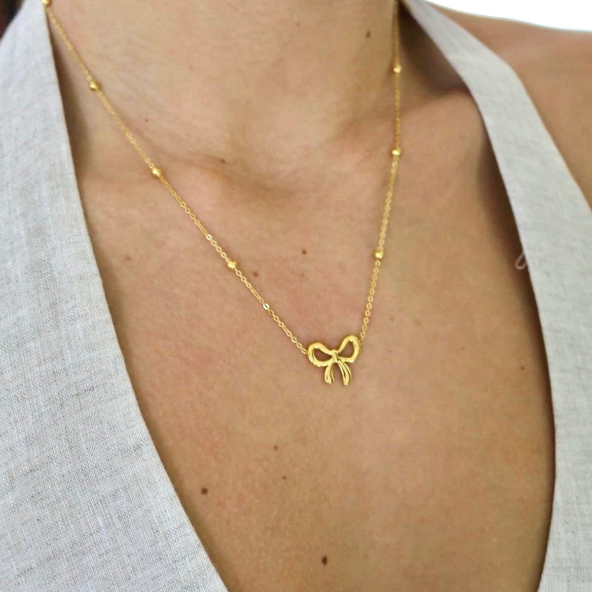 Bow Fever Pendant