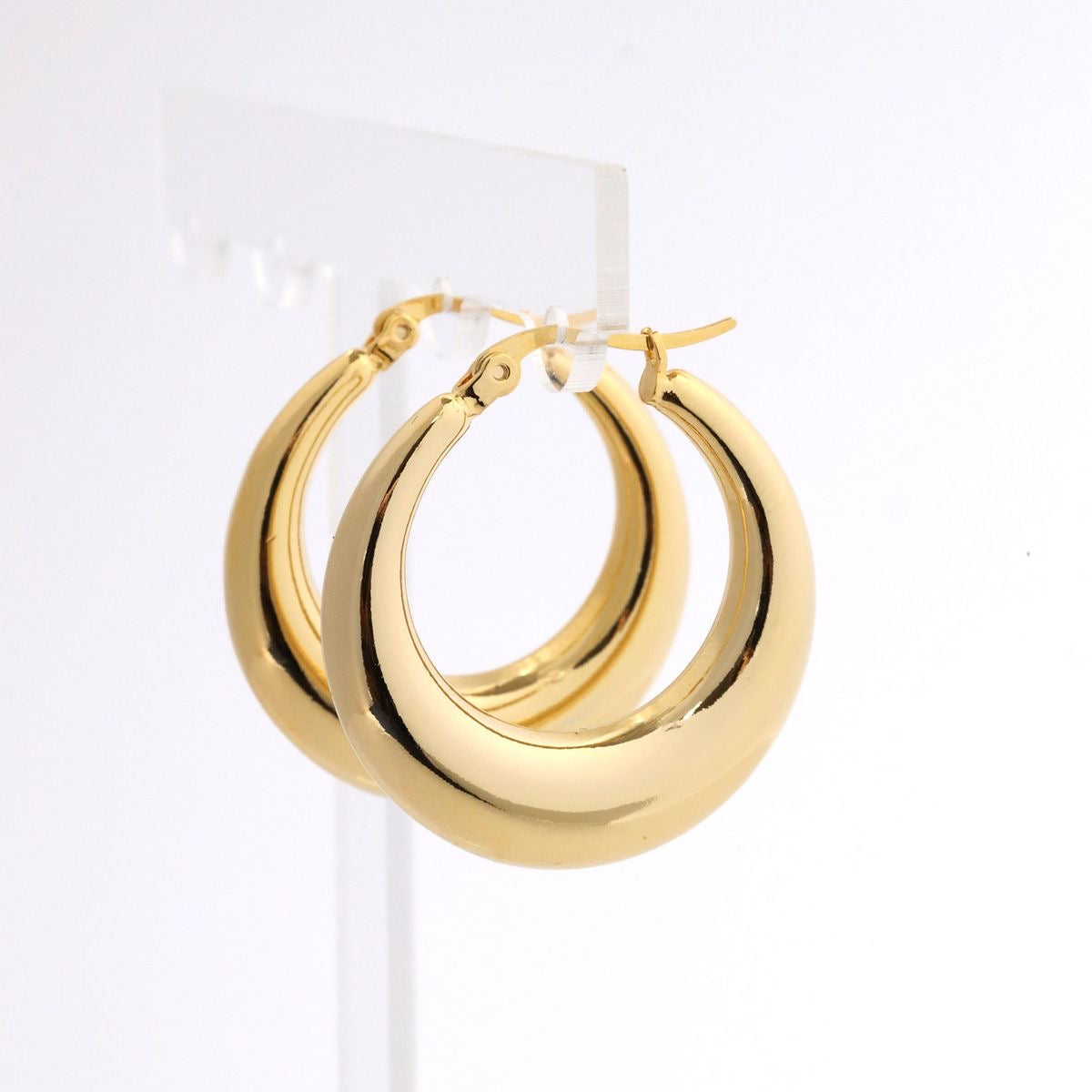 Medium Chunky Hoops