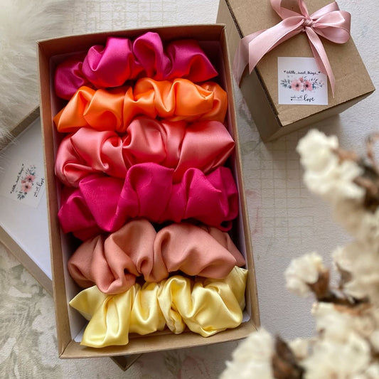 Warm Tales Scrunchie Combo